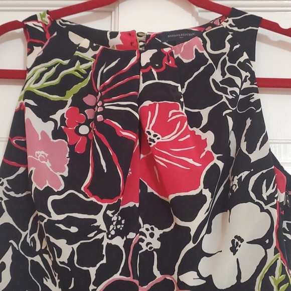 Banana Republic dress size 2 100% polyester Great conditions multicolored - Picture 3 of 17